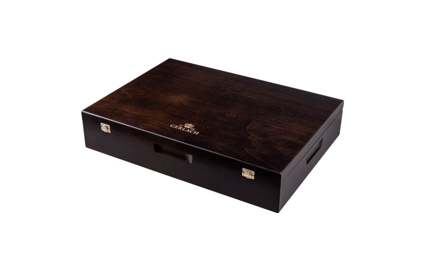 Zestaw sztućc&oacute;w w drewnianej skrzyni 68 szt. połysk RETRO